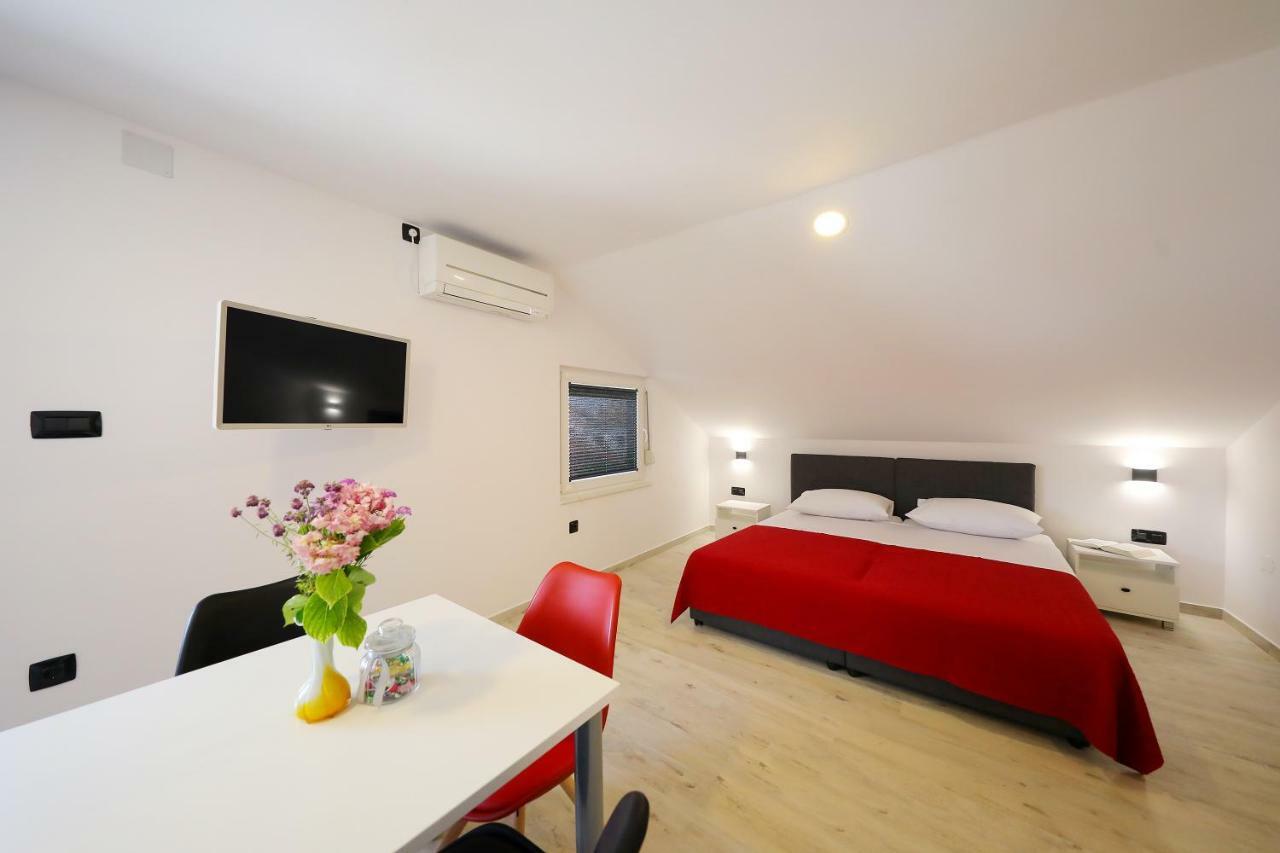 Apartman Sofia Zara Esterno foto