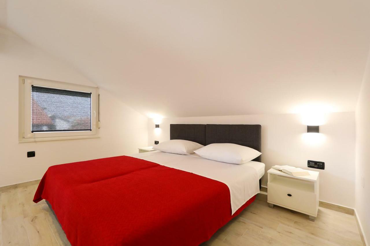 Apartman Sofia Zara Esterno foto