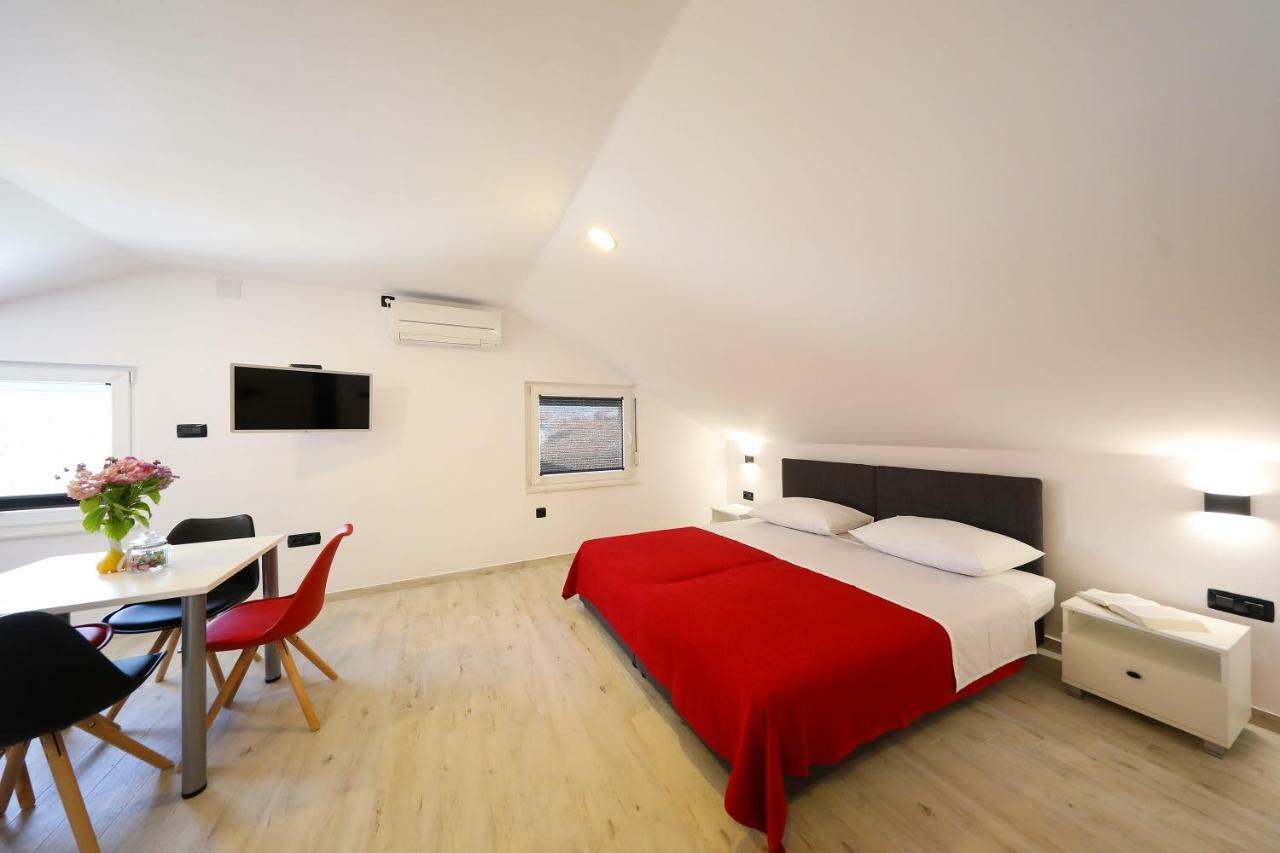 Apartman Sofia Zara Esterno foto